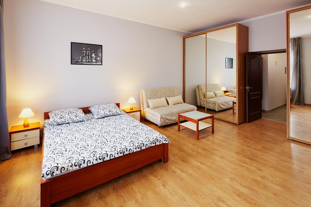Apartment On The Center Of Lviv Phòng bức ảnh